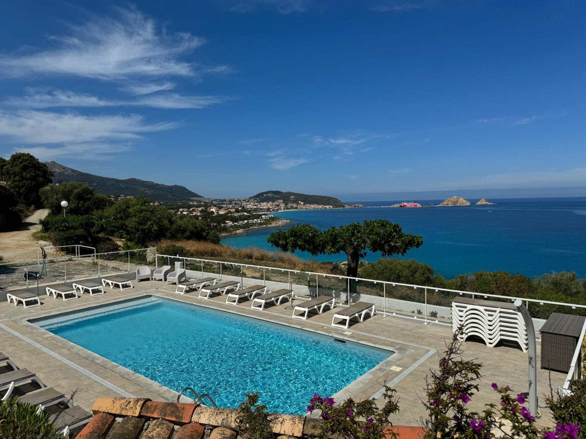 LʼÎle-Rousse Residence Marine De Palumbare מראה חיצוני תמונה